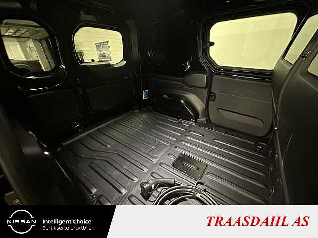 Nissan Townstar EV 45kW 122hk Tekna L1H1