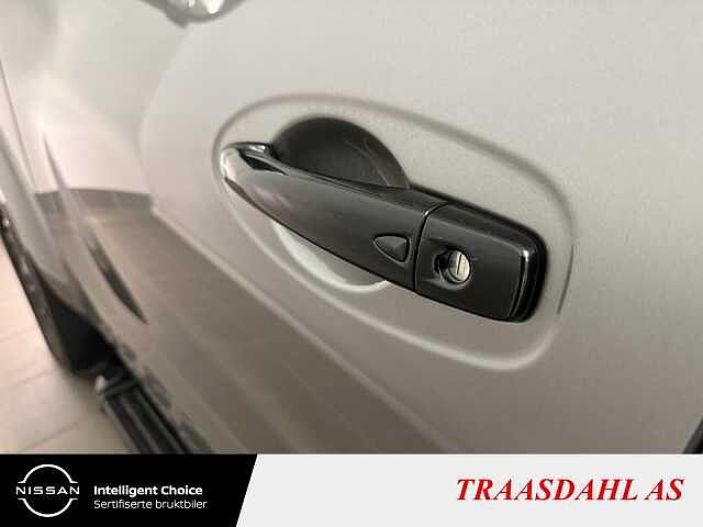 Nissan Navara Double Cab 2,3 dCi 190 N-Guard aut